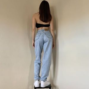 Levi’s 90s 501 Light-Wash Dad Jeans | Aritzia